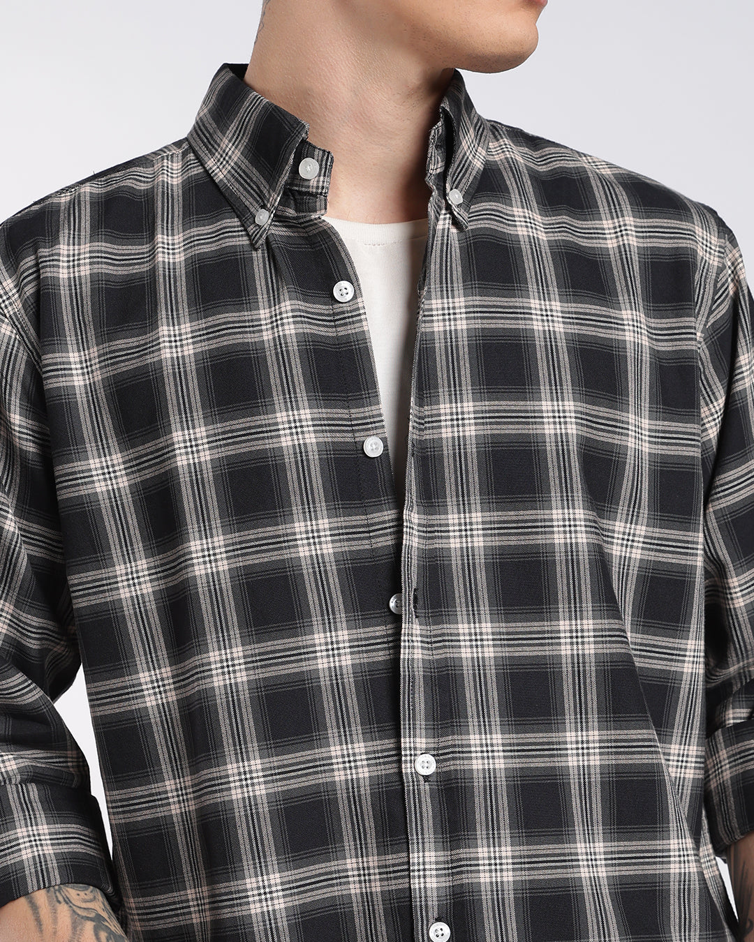 Charcoal & Cream Button-Down Plaid Regular Fit Shirt