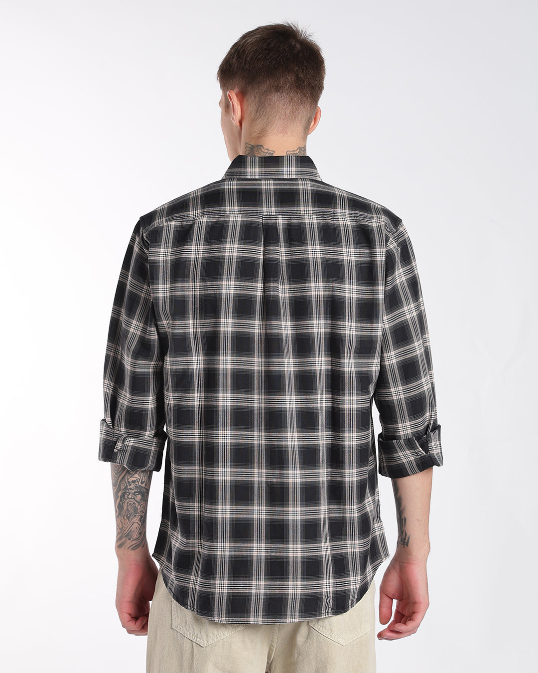 Charcoal & Cream Button-Down Plaid Regular Fit Shirt