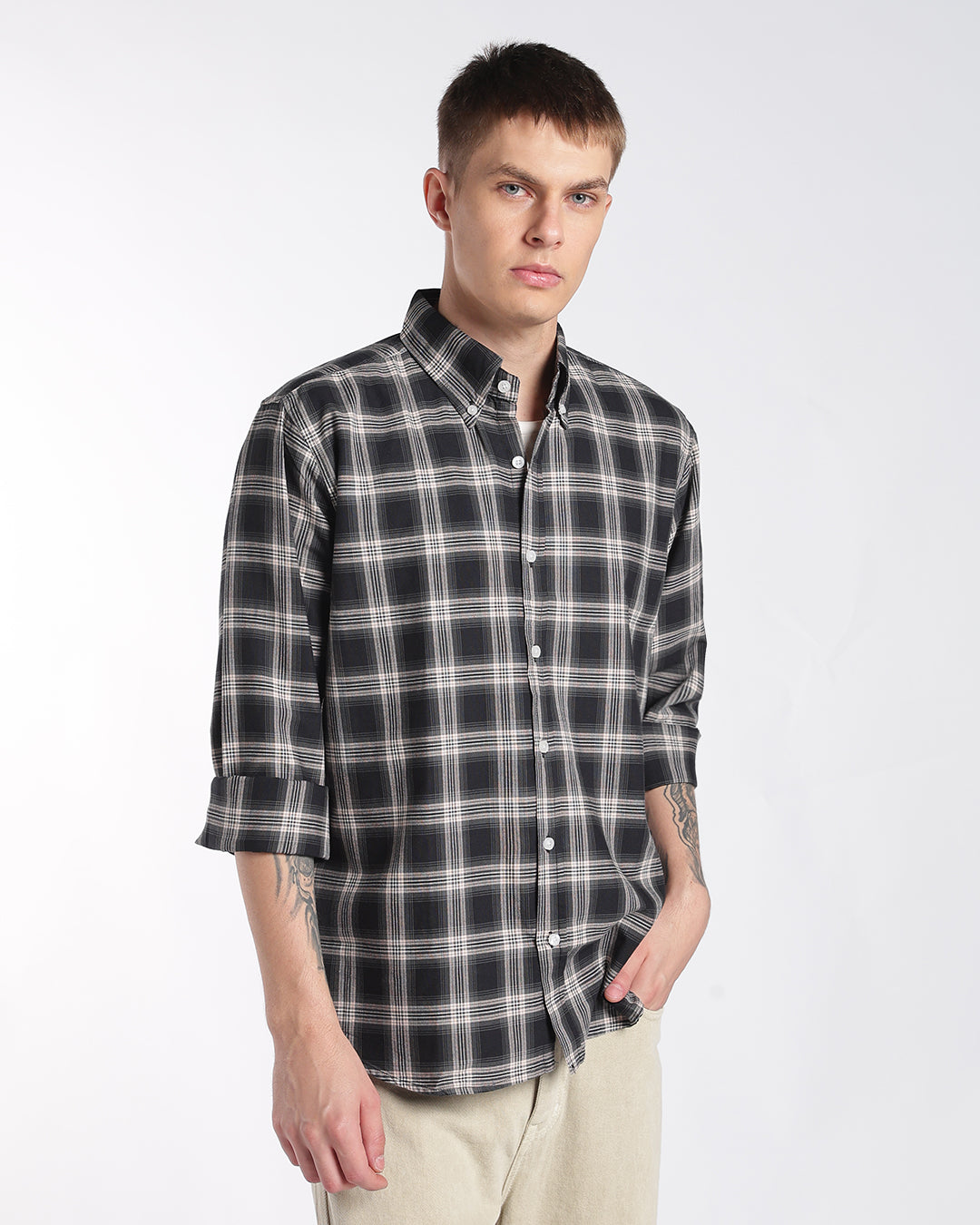 Charcoal & Cream Button-Down Plaid Regular Fit Shirt